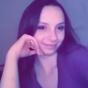 Meet your Posher, Macey